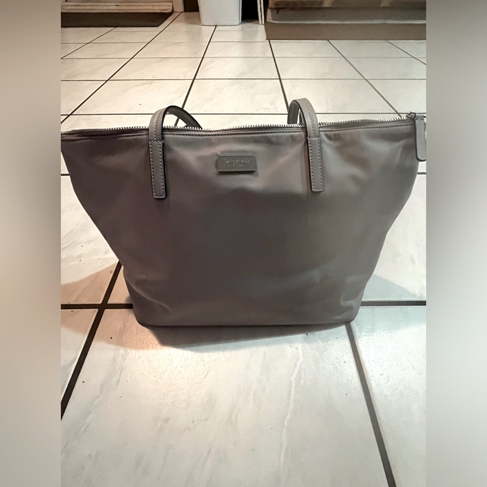 Combo! KATE SPADE LARGE GRAY TOTE & MATCHING WALLET!